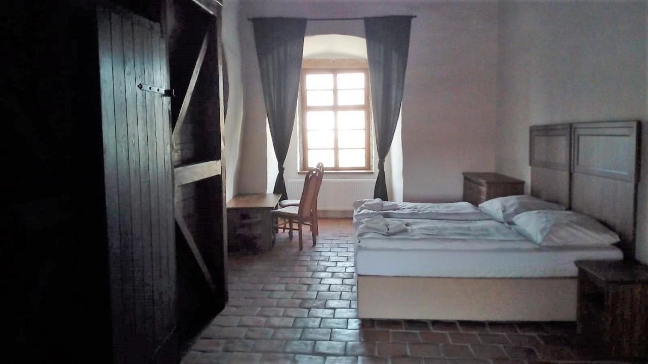 Zamek Kolstejn - Hotel Chateau Goldenstein Branná 외부 사진