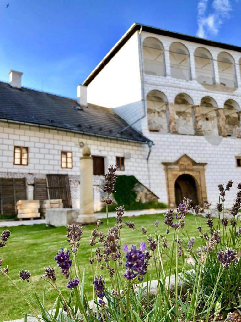 Zamek Kolstejn - Hotel Chateau Goldenstein Branná 외부 사진