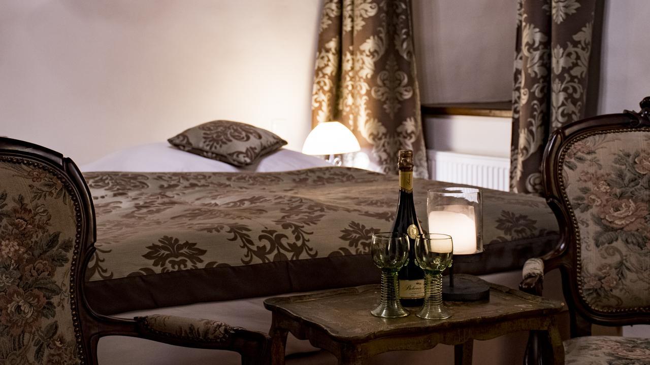 Zamek Kolstejn - Hotel Chateau Goldenstein Branná 외부 사진